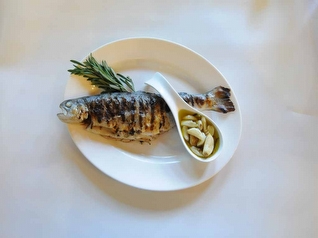 מסעדת דגי  דפנה